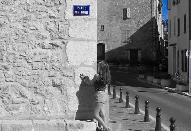 從“泰然自若的向導”到“自暴自棄的幽靈” ——九號和平型的高層光輝與九個健康層級