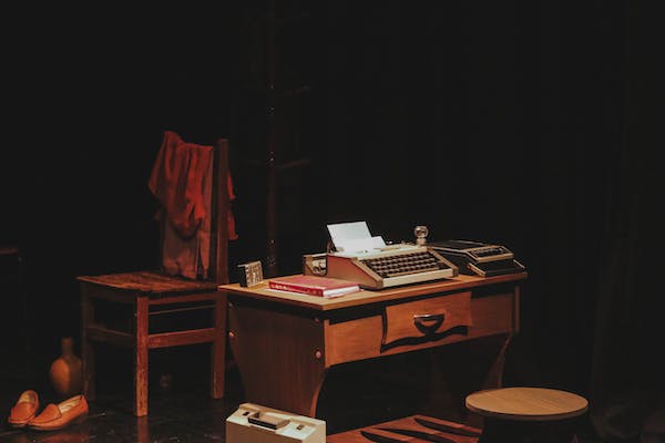 ENTJ：缺乏上進心的同齡人