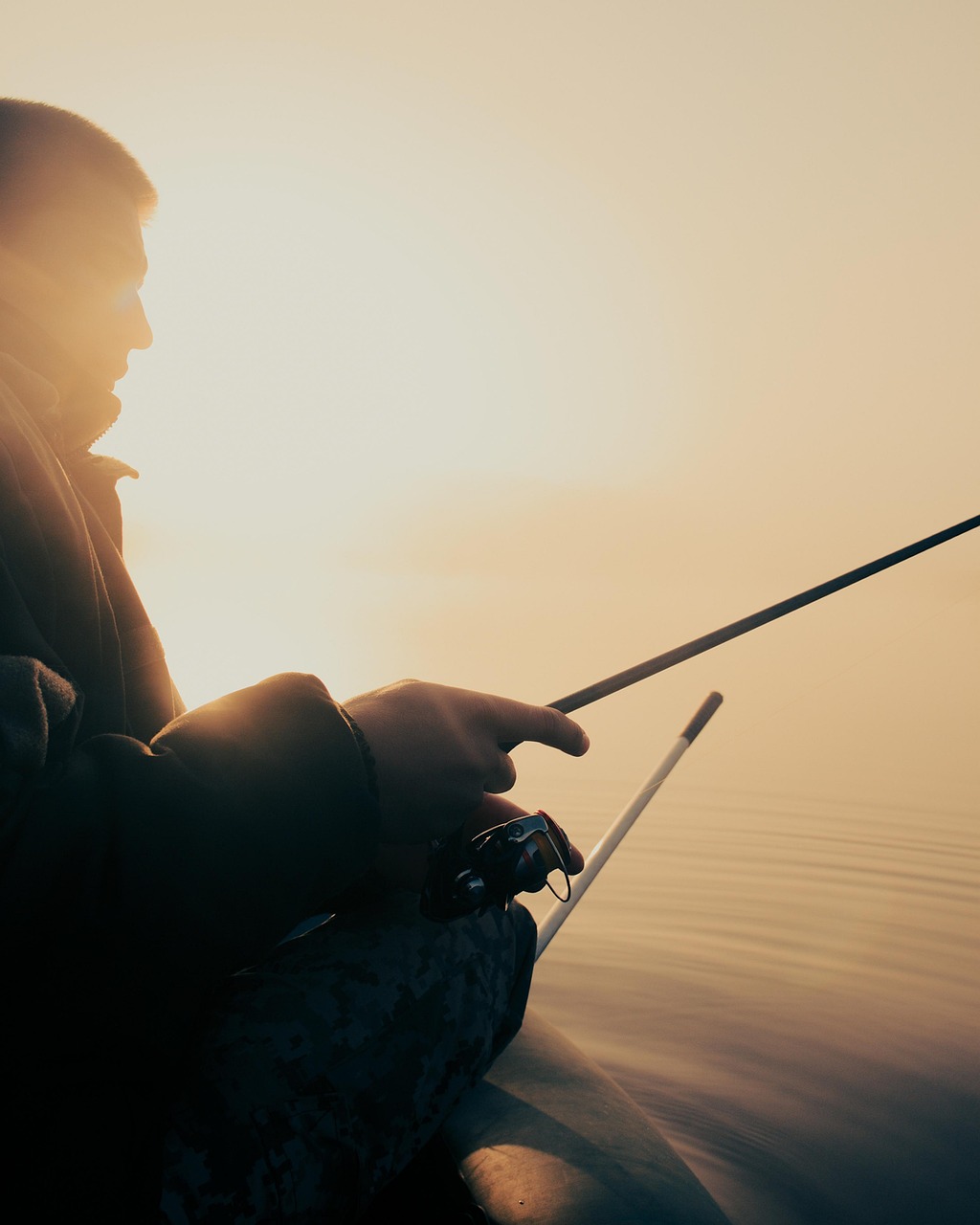 INFJ：深情背后的自我犧牲，傷敵一千，自損一千的心理探索